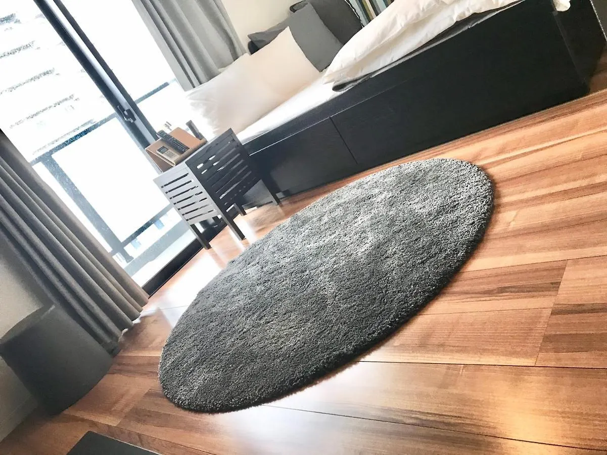 Local Hakata Apartment No8 福岡市